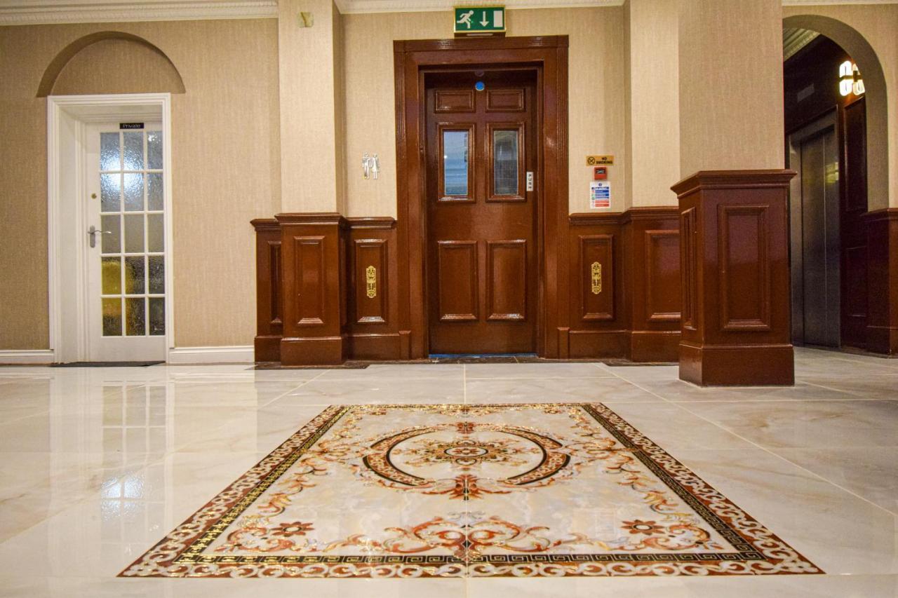 Pembridge Palace Hotel Лондон Экстерьер фото
