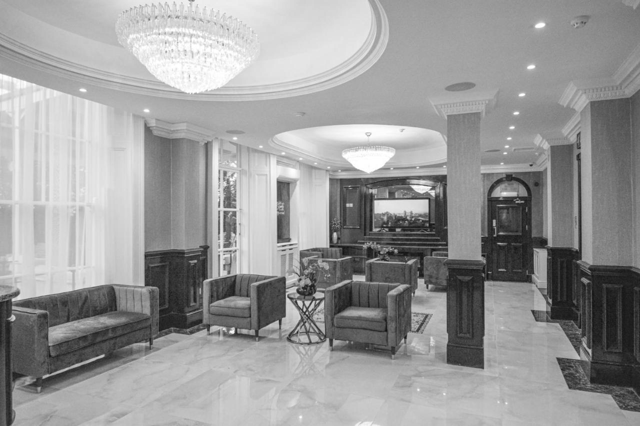 Pembridge Palace Hotel Лондон Экстерьер фото