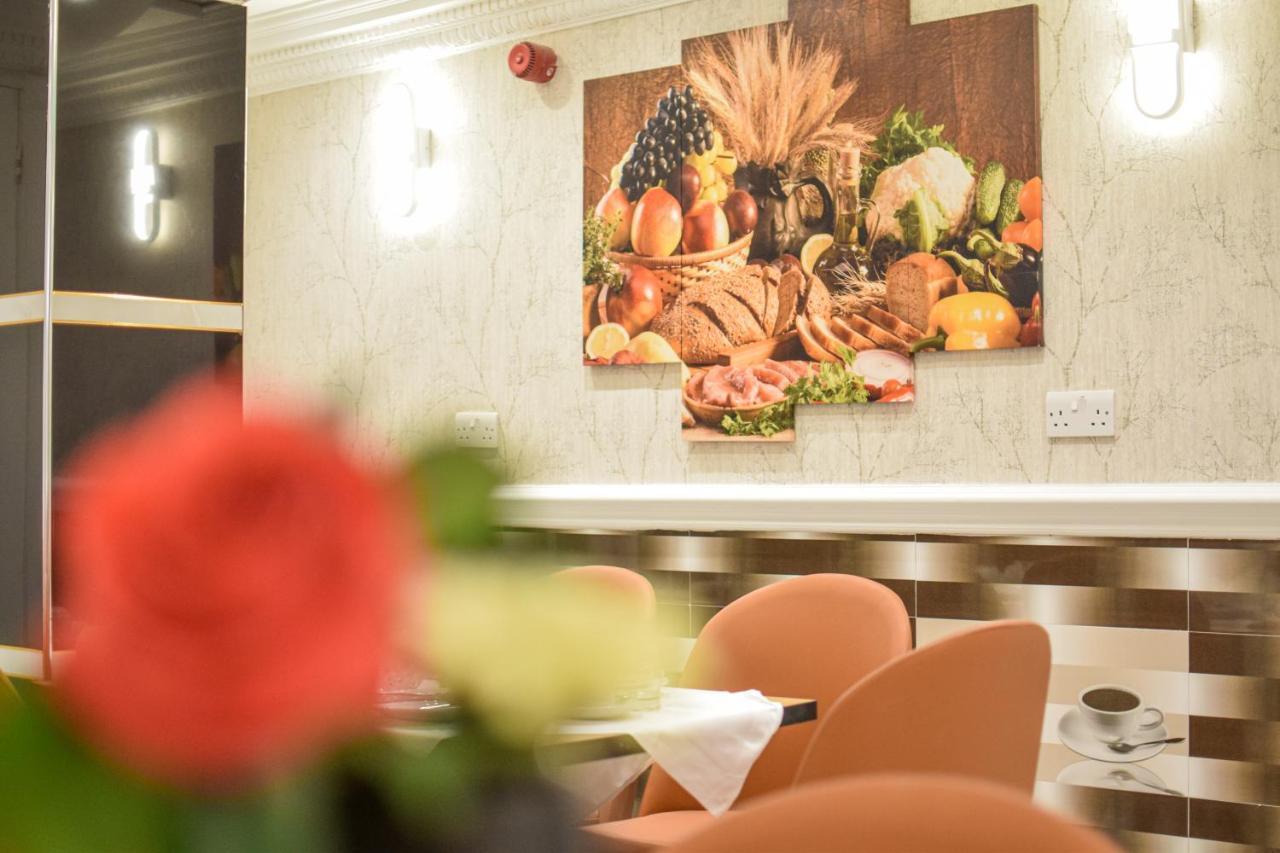 Pembridge Palace Hotel Лондон Экстерьер фото